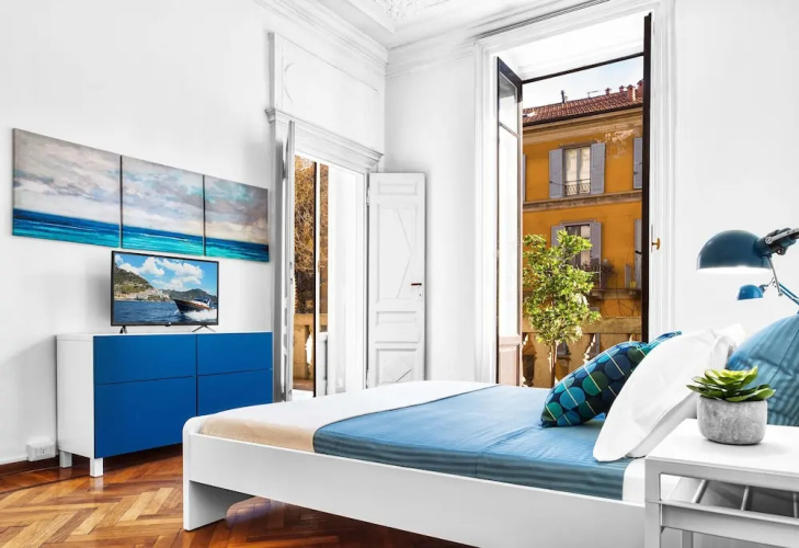 Modern 2 Bedrooms Apartment