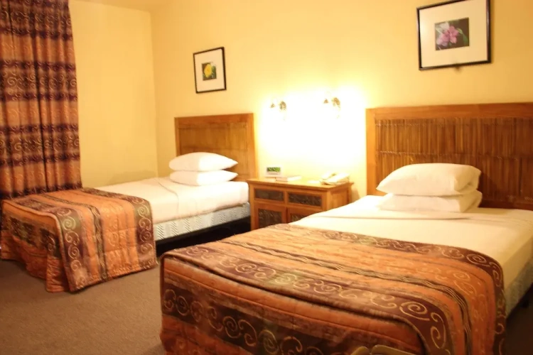 Standard Twin room with balcony