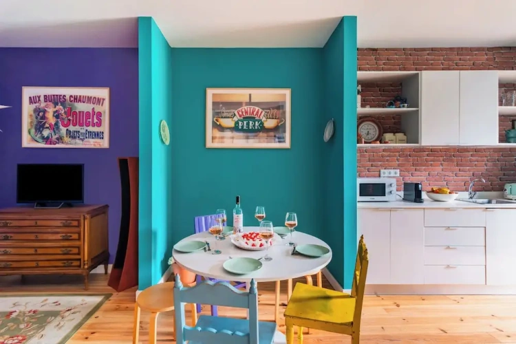 3 Bedrooms Apartment