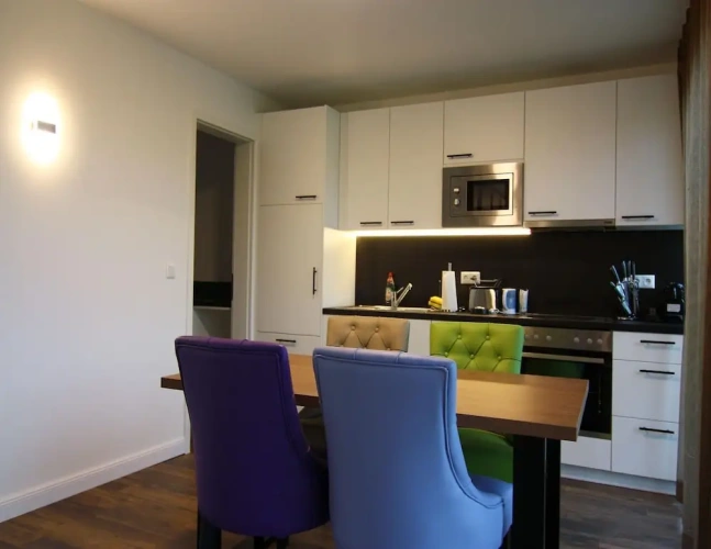 2 Bedrooms Classic Cottage with balcony