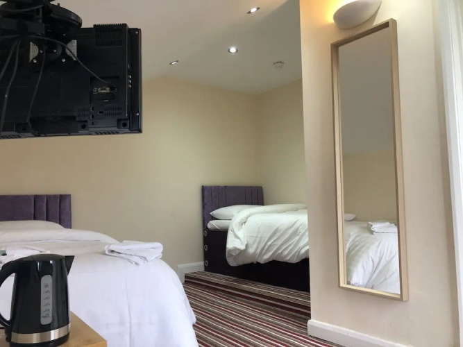 Stifford clays farm hotel