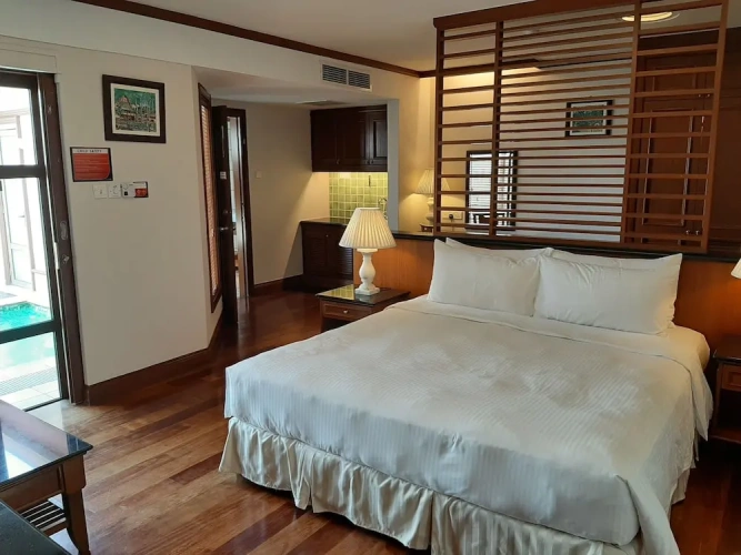 Deluxe Villa