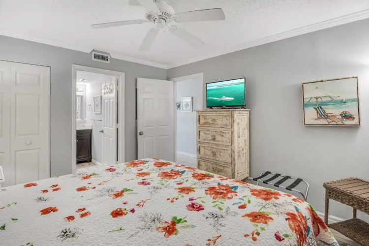 Best beach front vacation, Ocean View, 8th Flr
