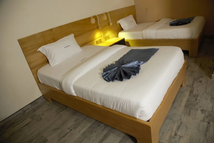 Victoria Mews Hotel