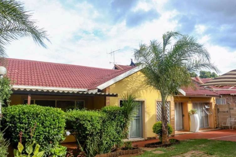 Lecawi Guest House
