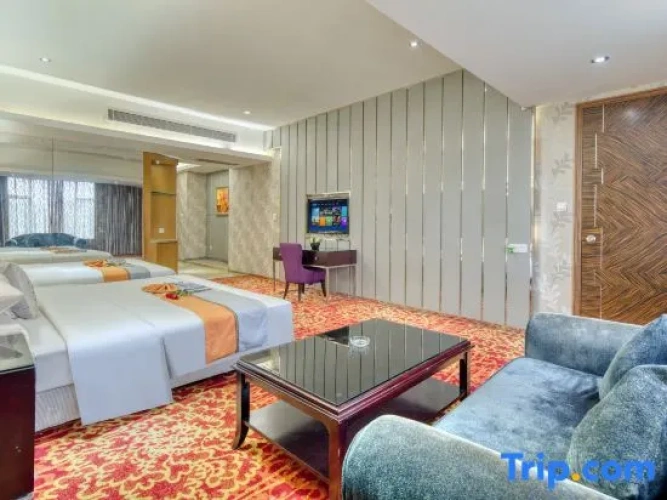 Standard Twin Family room