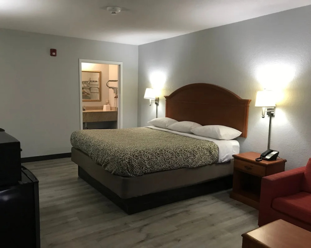Walnut Inn Motel