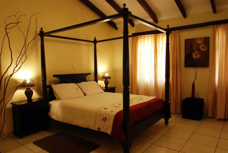Floreat Riverside Lodge