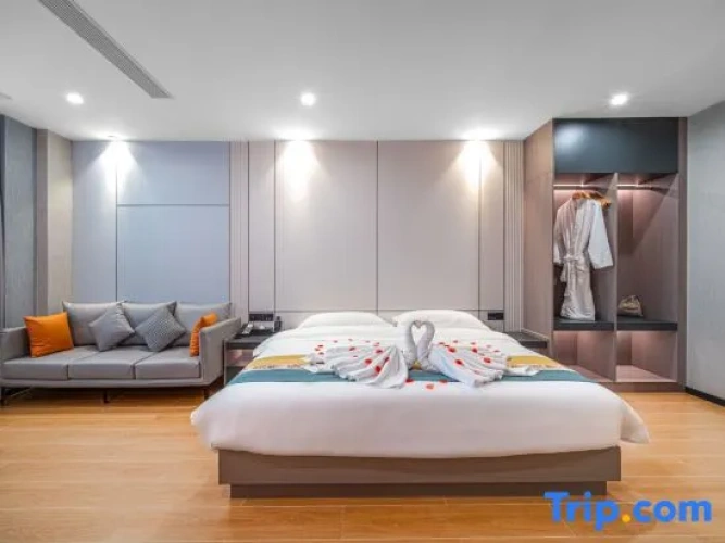 1 Bedroom Executive Double Suite