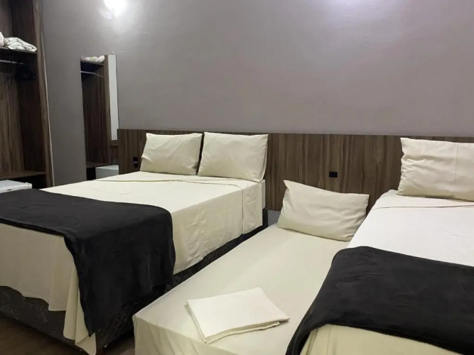 Regis Hotel II