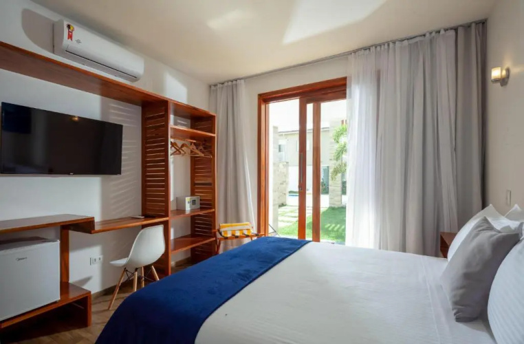 Aiolos Hotel & Discoveries