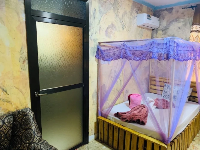 2 Bedrooms Economy Double room with city view