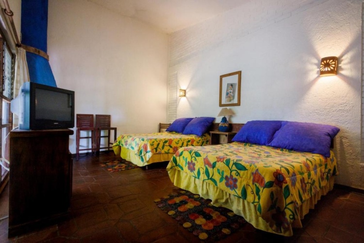 2 Bedrooms Chalet