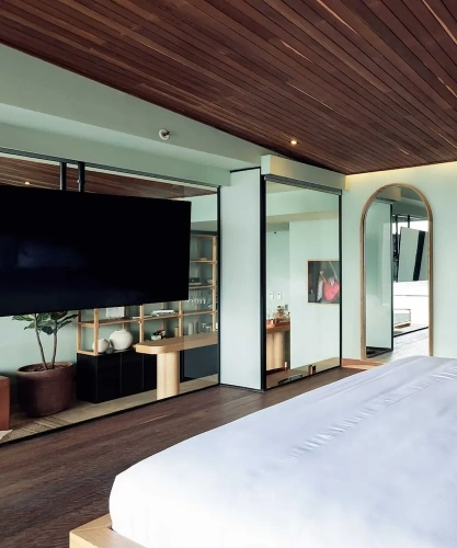 1 Bedroom Presidential Suite with balcony and with lake view
