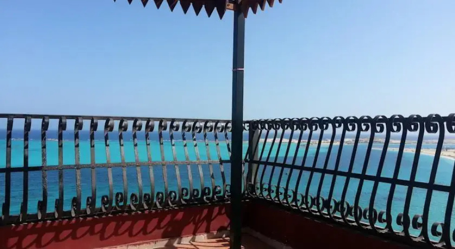 Cleopatra Hotel