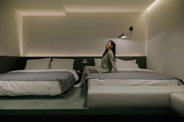 Standard Twin room