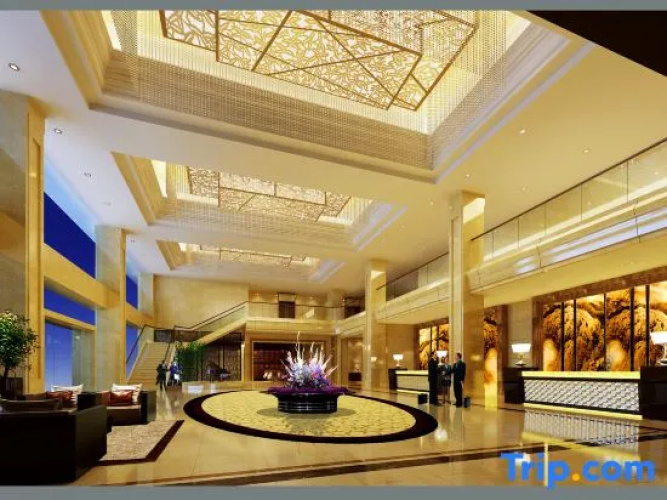 Donghua Hotel