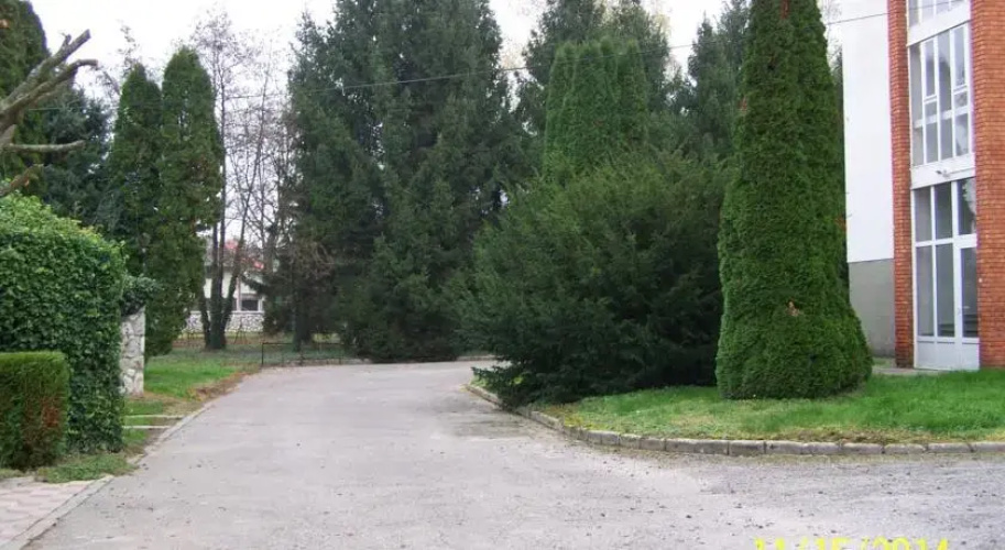 Tóparticsend Társasüdülő