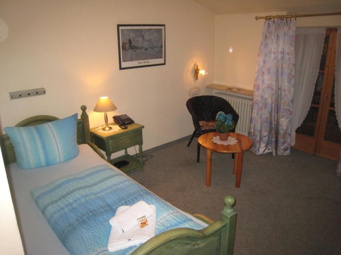 Standard Single room
