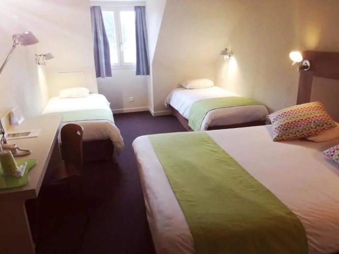 Standard Quadruple room