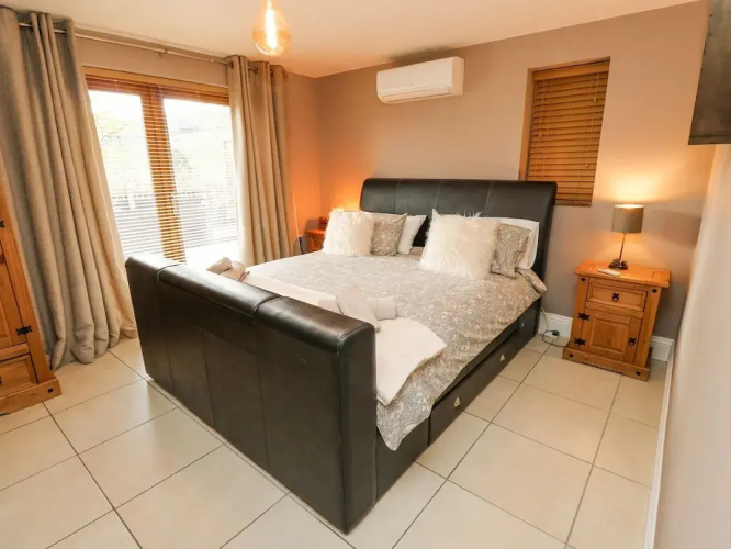4 Pheasant Lane