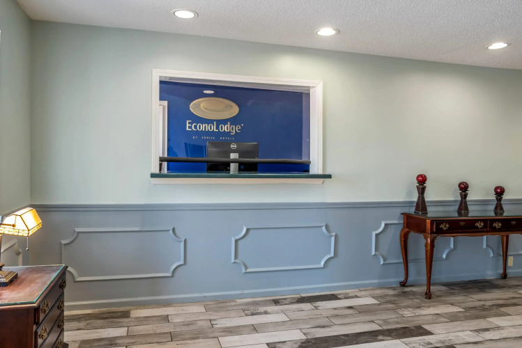 Econo Lodge Tupelo Barnes Crossing
