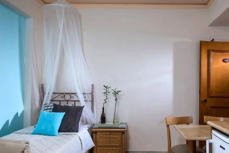 Socrates Hotel Malia Beach