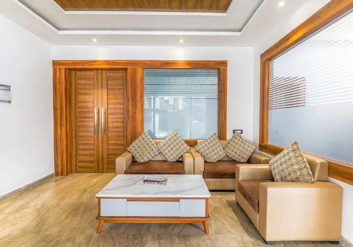 FabExpress Global Inn Gold