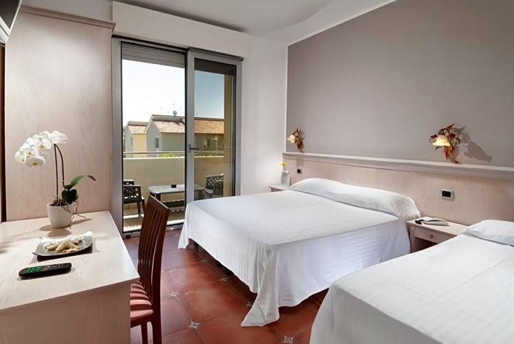 Superior Double room with balcony