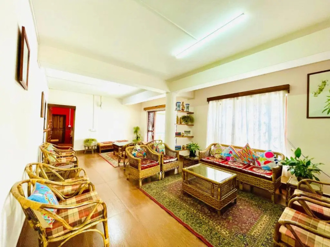 Aashishkhim Guest House