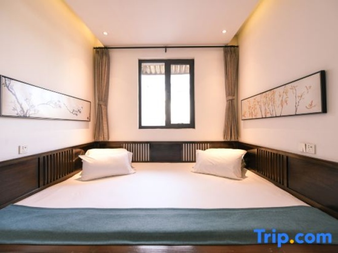 1 Bedroom Suite