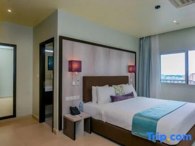 Deluxe Quadruple Suite