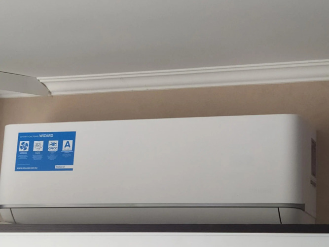 Фотография номера квартиры День и ночь на улице Моисеева 10