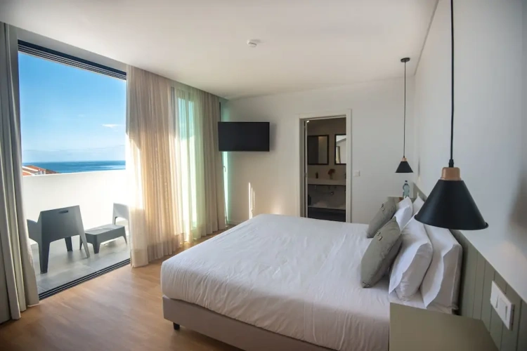 Premium room