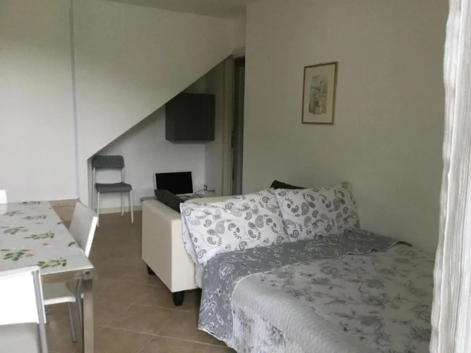 3 Bedrooms Apartment