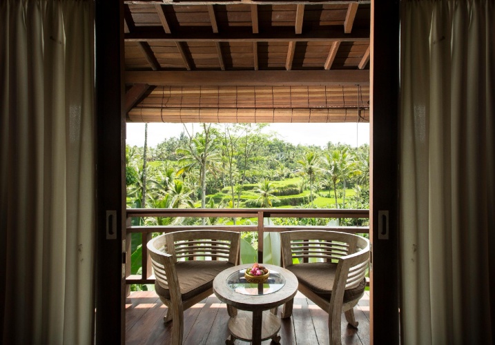 Suite with view