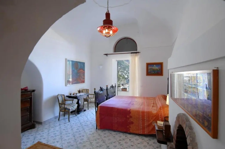 3 Bedrooms Cottage