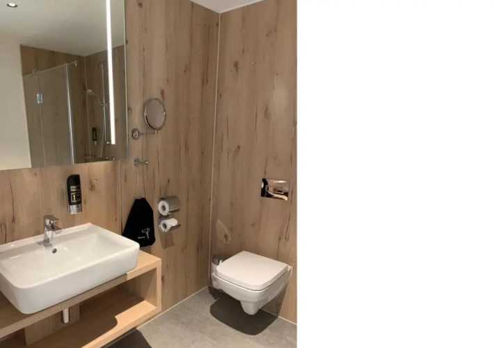Standard Double room with view