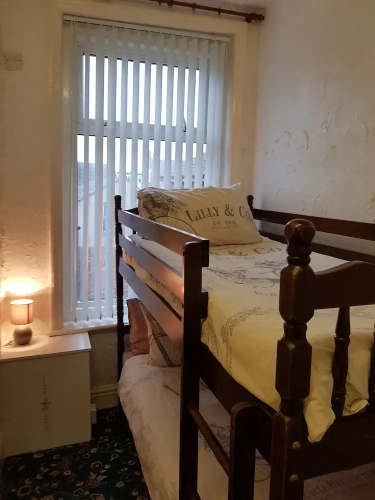 6 Person - 1 - Bed Apartment in Blackpool