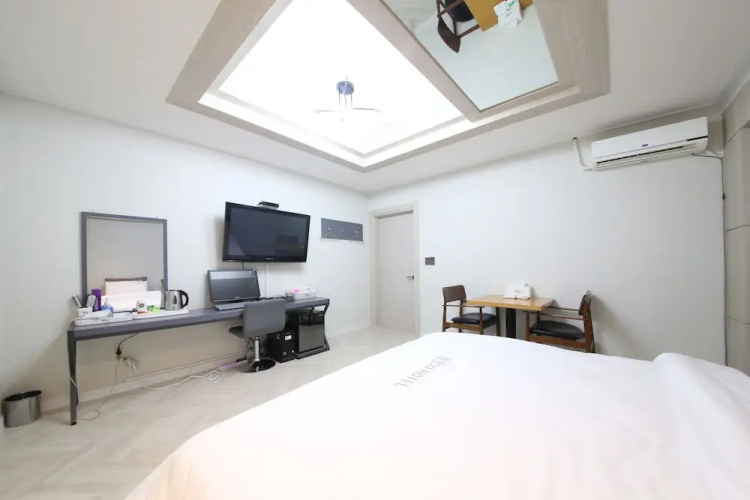 Eco Hotel