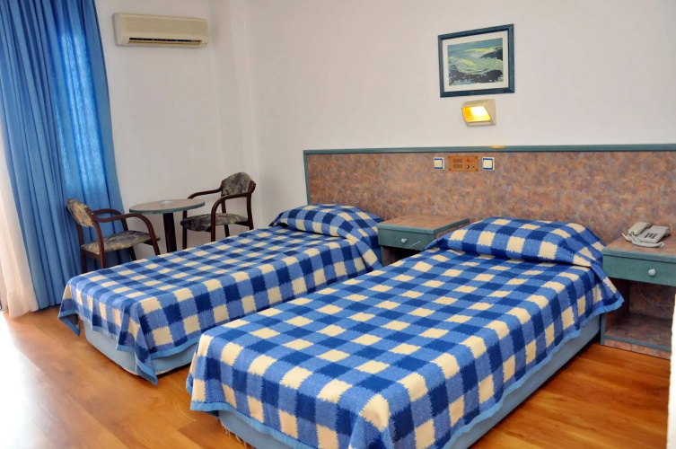 Blue Night Hotel