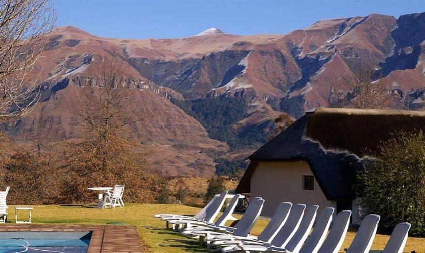 Champagne Castle HotelOver view