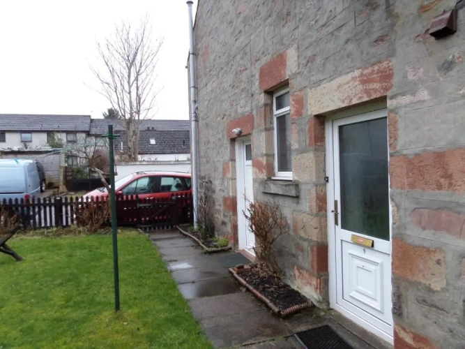 Double Cottage