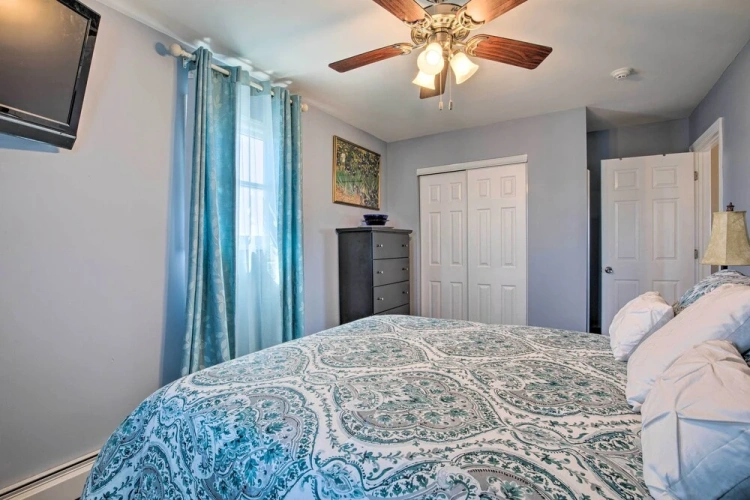 3 Bedrooms Cottage