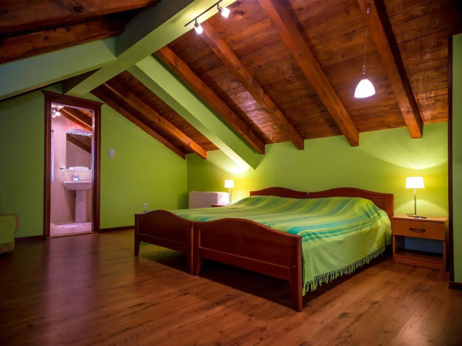 Tianis Apartments