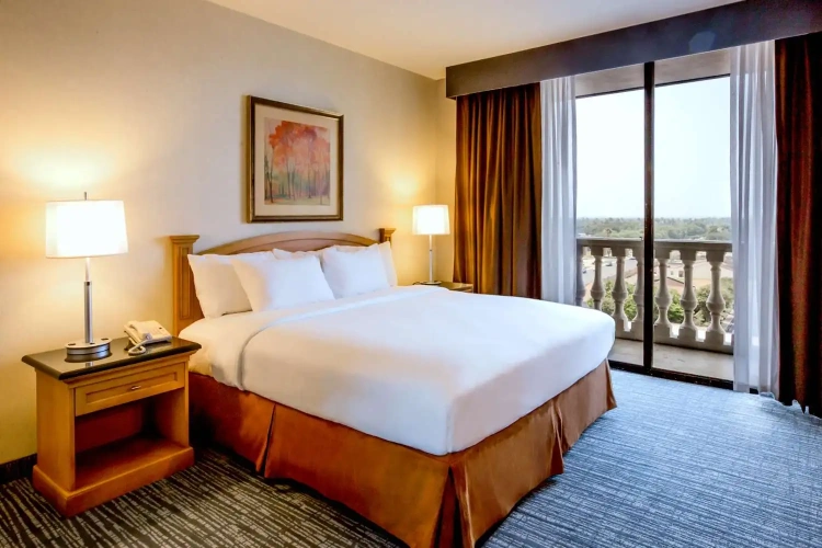 Accessible Double Suite