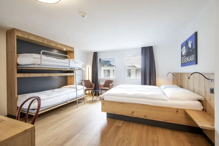 Standard Quadruple room