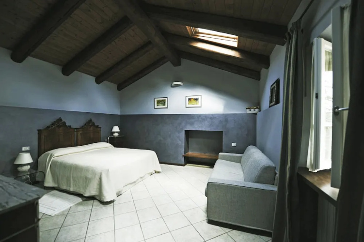 All'ombra del Pero