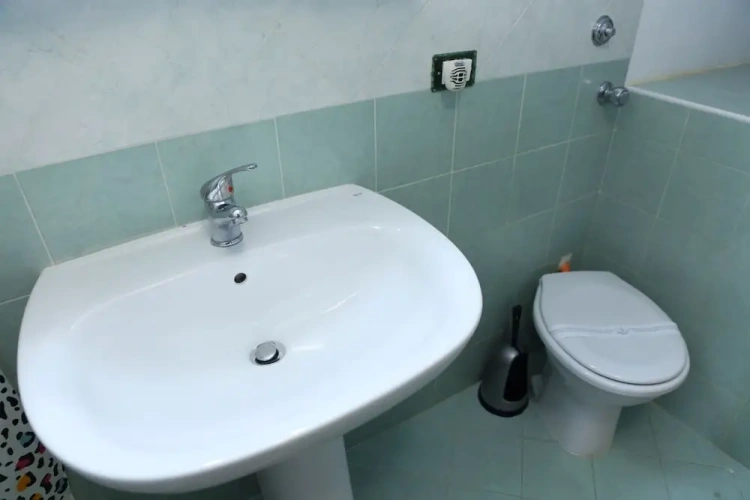 1 Bedroom Apartment with balcony