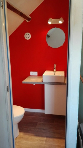 La Longere Aux Volets Rouges